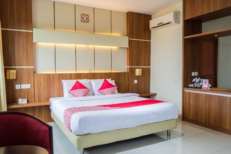 Aviari Hotel Batam Exterior photo